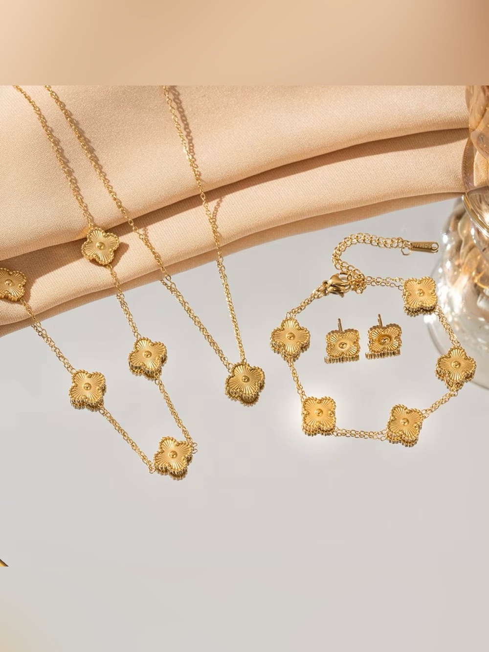 18K Gold Plated Stainless Steel Gold Clover Necklace Bracelet Earrings Set